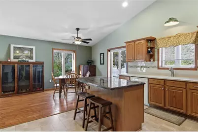 1432 Perry Street, Chippewa Falls, WI 54729 - Photo 12