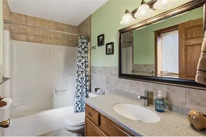 1432 Perry Street, Chippewa Falls, WI 54729 - Photo 20