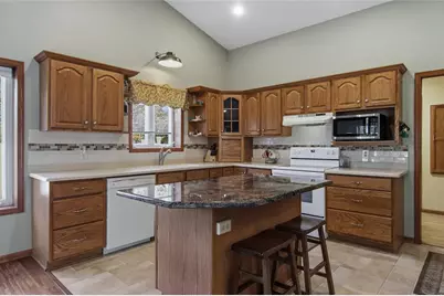 1432 Perry Street, Chippewa Falls, WI 54729 - Photo 10