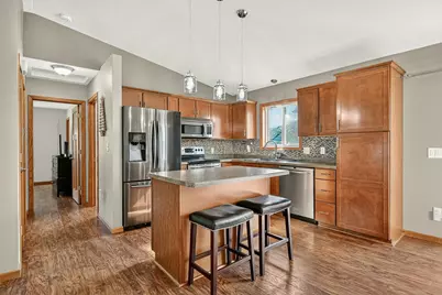 5870 Excalibur Court NW, Rochester, MN 55901 - Photo 2