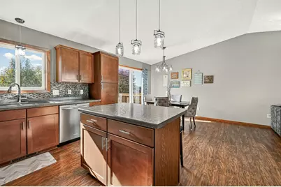 5870 Excalibur Court NW, Rochester, MN 55901 - Photo 4