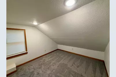 2519 Peebles Street, Eau Claire, WI 54703 - Photo 10