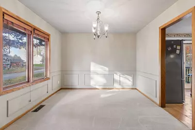 16640 N Hillcrest Court, Eden Prairie, MN 55346 - Photo 10