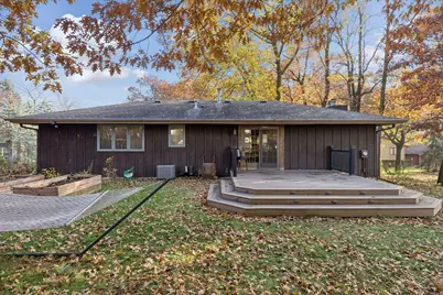 16640 N Hillcrest Court, Eden Prairie, MN 55346 - Photo 34