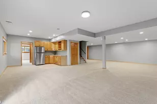 16130 39th Pl N, Plymouth, MN 55446 - Photo 60