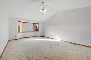 16130 39th Pl N, Plymouth, MN 55446 - Photo 38