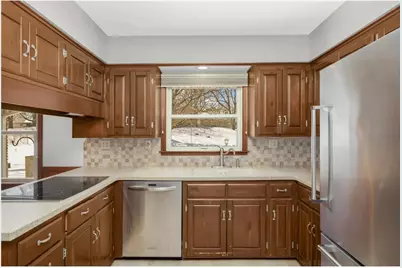4030 Wasatch Lane, Golden Valley, MN 55422 - Photo 8
