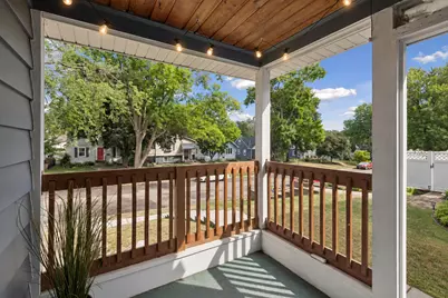 2953 Ewing Avenue N, Robbinsdale, MN 55422 - Photo 4