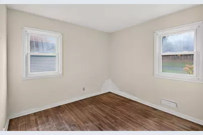 204 Woodland Drive, Burnsville, MN 55337 - Photo 18