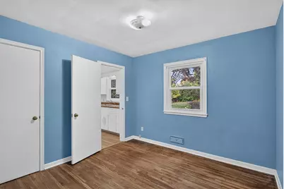 204 Woodland Drive, Burnsville, MN 55337 - Photo 14