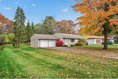 204 Woodland Drive, Burnsville, MN 55337 - Photo 4