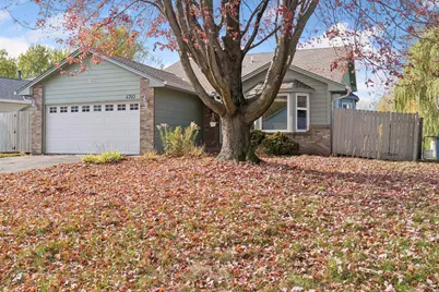 4760 Heather Ridge Road N, Oakdale, MN 55128 - Photo 2
