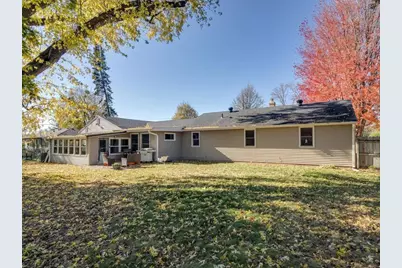 9101 Russell Avenue S, Bloomington, MN 55431 - Photo 20