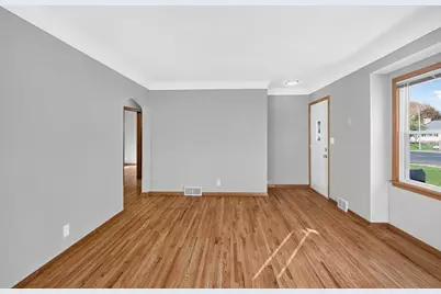 6700 12th Avenue S, Richfield, MN 55423 - Photo 8