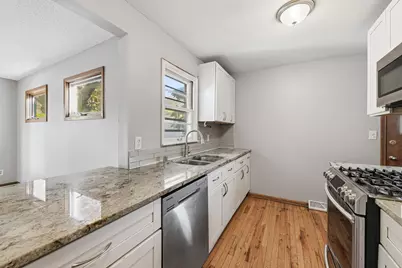 6921 Russell Avenue S, Richfield, MN 55423 - Photo 4