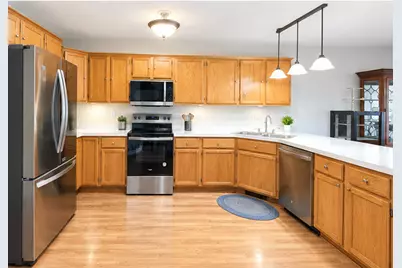 129 Appleblossom Lane, Shakopee, MN 55379 - Photo 8