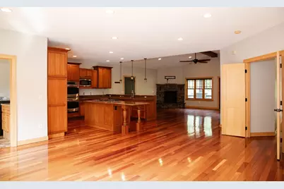 930 County Road C E, Maplewood, MN 55109 - Photo 24
