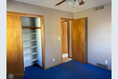 802 11th Avenue N, Moorhead, MN 56560 - Photo 24