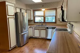 802 11th Ave N, Moorhead, MN 56560 - Photo 10
