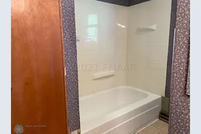802 11th Avenue N, Moorhead, MN 56560 - Photo 30