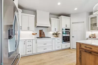 5820 31 Street S, Fargo, ND 58104 - Photo 8