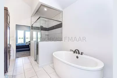 5756 31st Street S, Fargo, ND 58104 - Photo 26