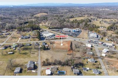 307 Salem Road, Morganton, NC 28655 - Photo 4