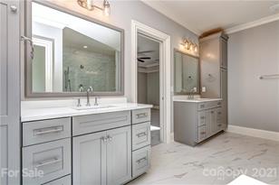 309 Audrey Pl, Charlotte, NC 28226 - Photo 18