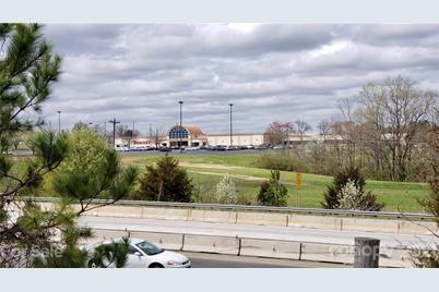 777 Windslow Avenue, Gaffney, SC 29341 - Photo 6