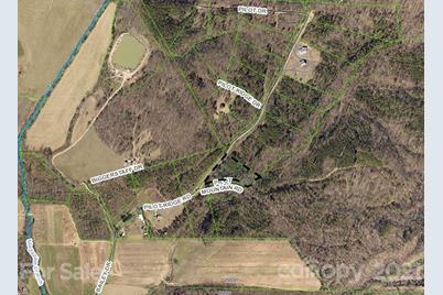 182 Pilot Ridge Road #9, Nebo, NC 28761 - Photo 2