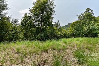 441 The Vines Boulevard #15, Marshall, NC 28753 - Photo 1