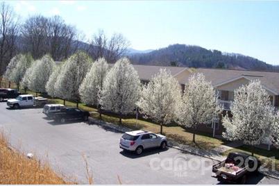 119 Boone Ridge Drive, Burnsville, NC 28714 - Photo 1