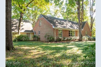 2517 East Providence Drive - Photo 1