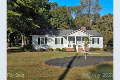 705 Washington Lane - Photo 1