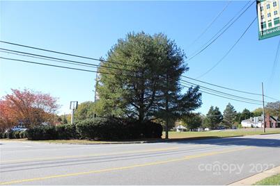 9B Main Avenue W, Taylorsville, NC 28681 - Photo 1