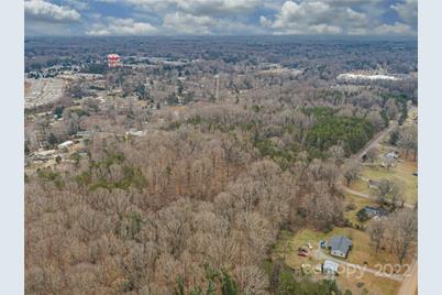 7532 Boswell Road, Charlotte, NC 28215 - Photo 6