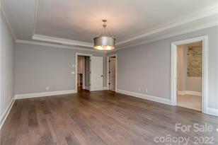 405 Audrey Pl, Charlotte, NC 28226 - Photo 18