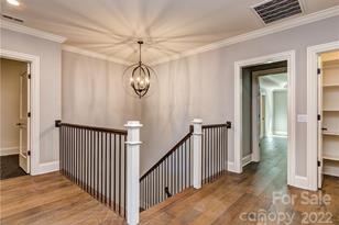 401 Audrey Pl, Charlotte, NC 28226 - Photo 16