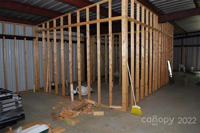 204 N Oakland Avenue, Statesville, NC 28677 - Photo 8