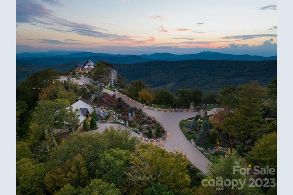 1907 Flattop Cliffs Dr, Linville, NC 28646 MLS 3905490 Coldwell Banker