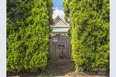 21 Pearl Street, Asheville, NC 28801 - Photo 16