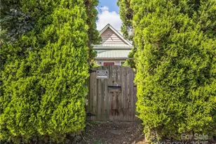 21 Pearl St, Asheville, NC 28801 - Photo 16