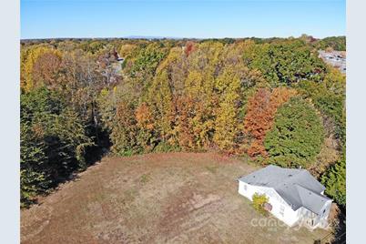 1297 Hwy 150 Bypass, Lincolnton, NC 28092 - Photo 18