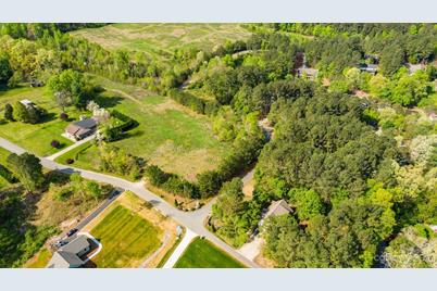 1341 Misty Lane #9, Hickory, NC 28601 - Photo 4