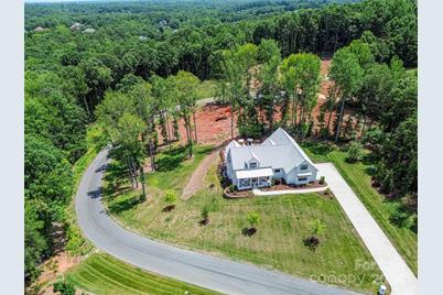 4012 Honey Tree Lane, Kannapolis, NC 28027 - Photo 8