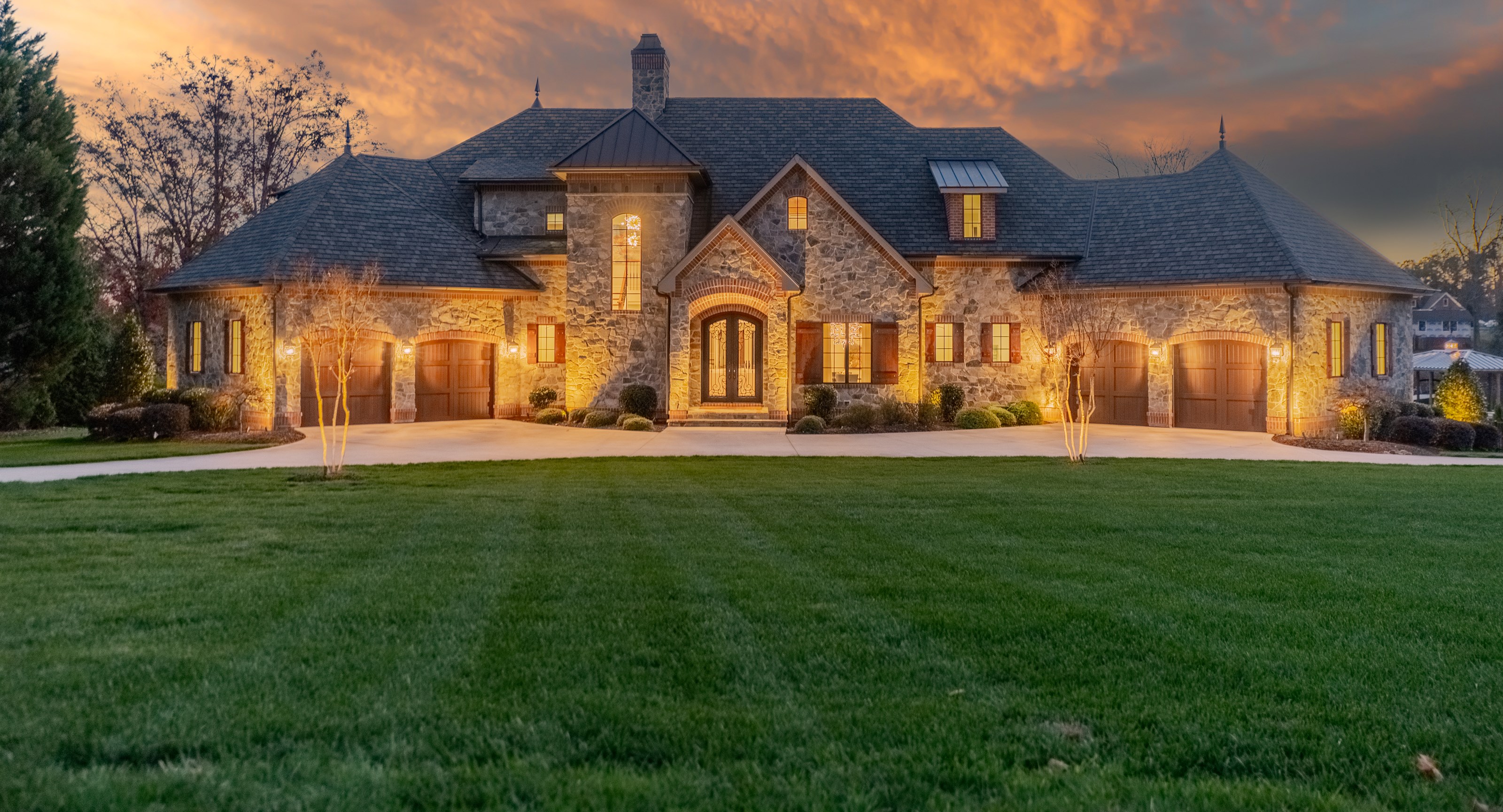 251 Gainswood Dr, Mooresville NC  28117-9272 exterior