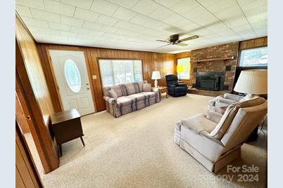 565 Neely Road, Brevard, NC 28712 - Photo 12