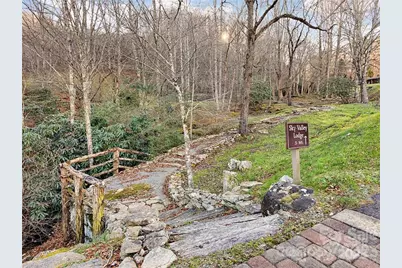 580 Freemont Drive #80, Leicester, NC 28748 - Photo 8