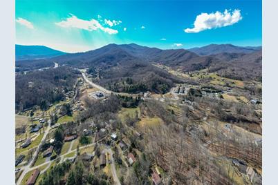 000 Russ Avenue, Waynesville, NC 28786 - Photo 22