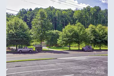 1460 Russ Avenue, Waynesville, NC 28786 - Photo 2